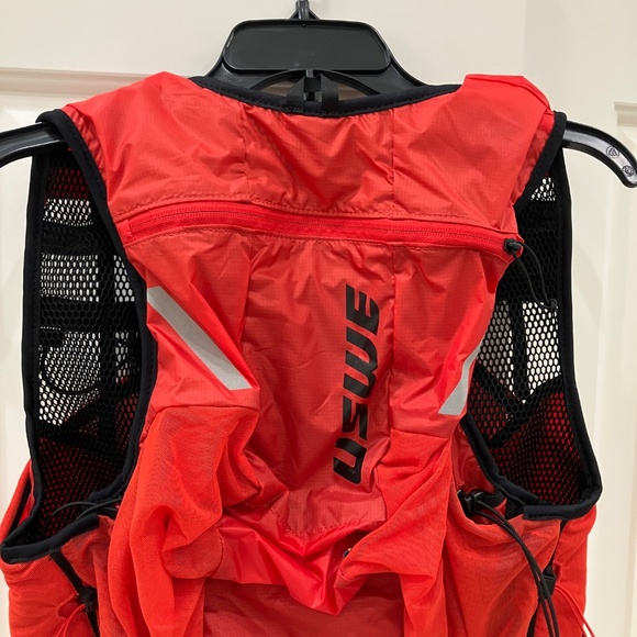 USWE Trail Running 14 L Vest - size S - Picture 2 of 4